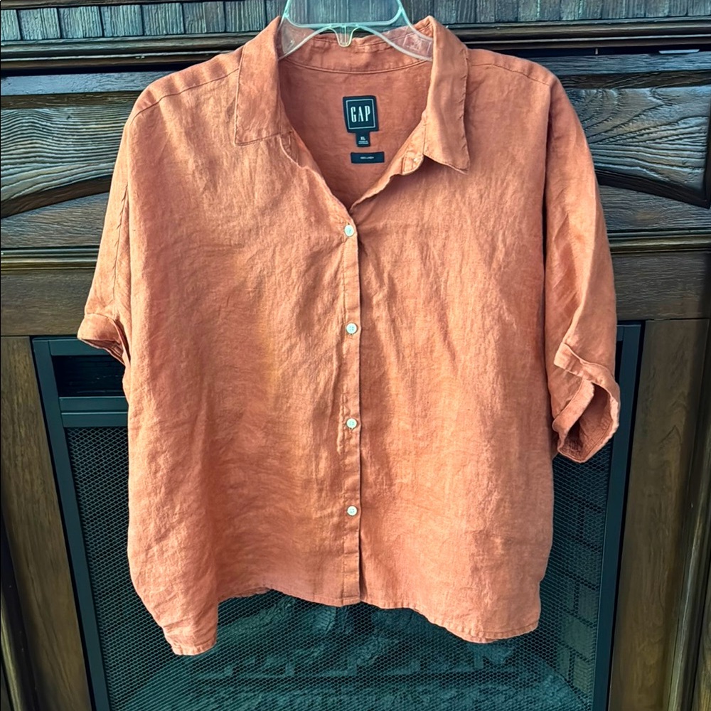 GAP Terracotta Linen Button Down Top